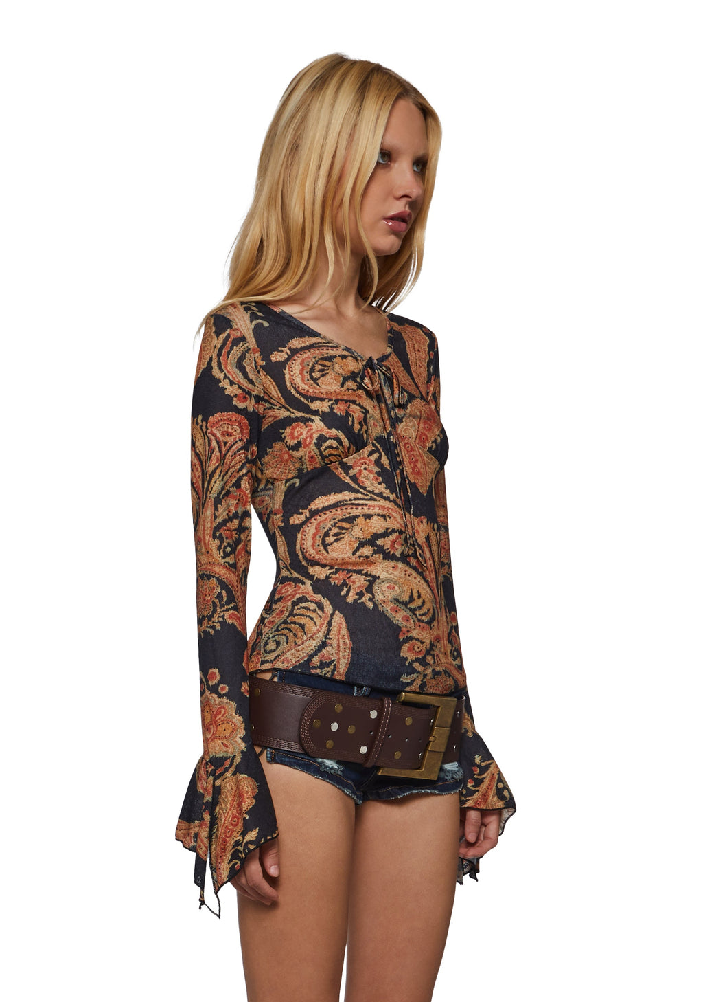 Quen Paisely Flared Long Sleeve Top